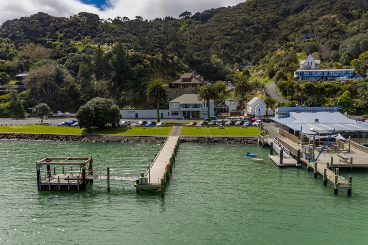 Hotel The Marlin Of Whangaroa Exterior foto